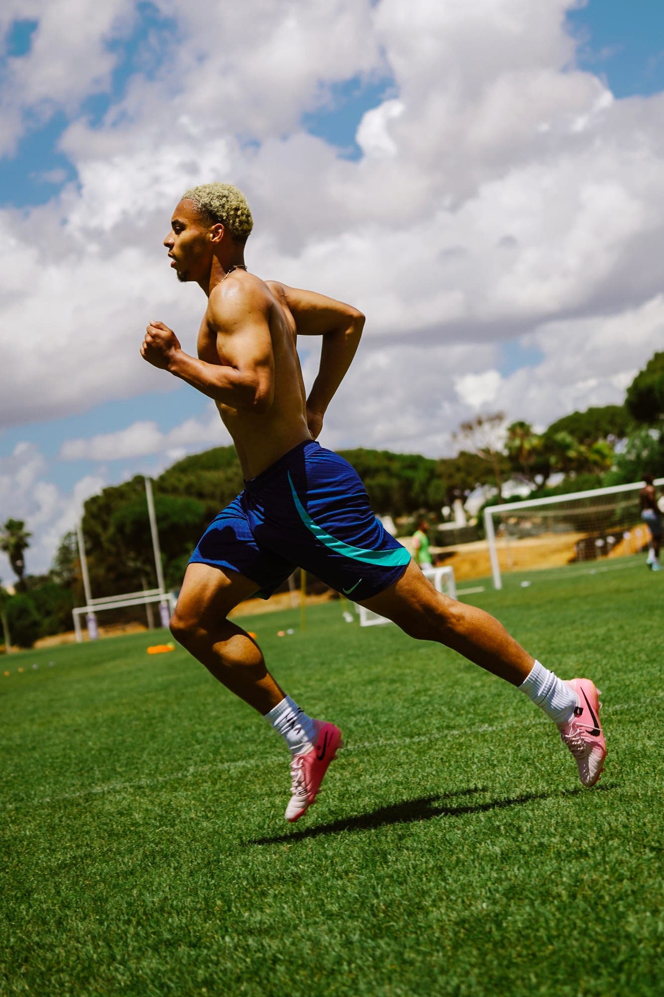 Apex Football Performance pitch session