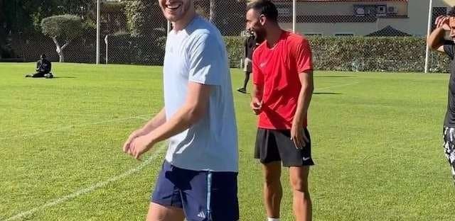 Like father, like son @apexfbp